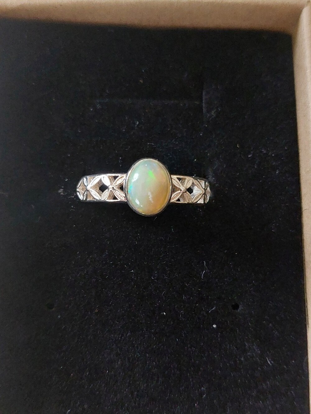 Natural OPAL sterling Silver Ring Size 10